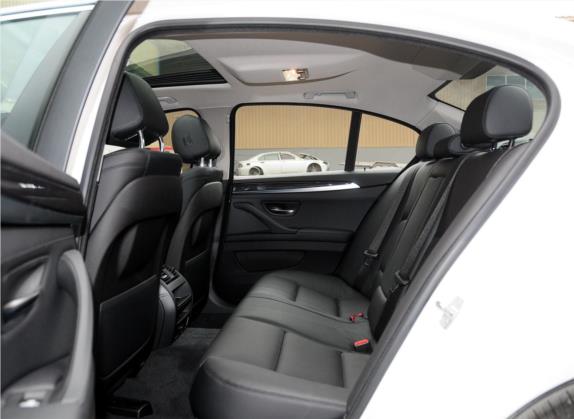 宝马5系(进口) 2014款 520i 典雅型 车厢座椅   后排空间
