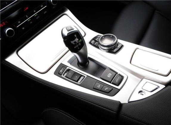 宝马5系(进口) 2014款 528i xDrive 设计套装型 中控类   挡把