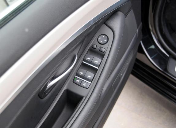 宝马5系(进口) 2014款 528i xDrive 设计套装型 车厢座椅   门窗控制