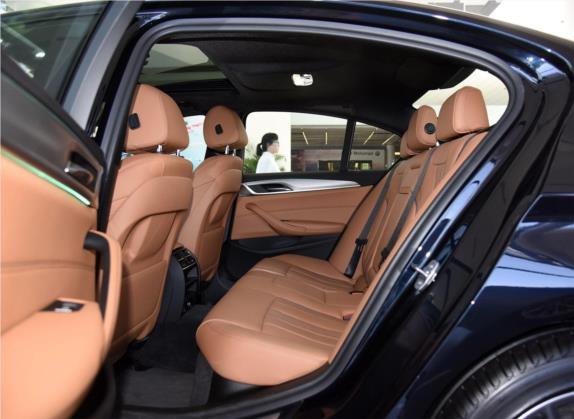 宝马5系(进口) 2018款 525i M运动套装 车厢座椅   后排空间