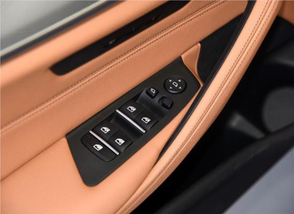 宝马5系(进口) 2018款 525i M运动套装 车厢座椅   门窗控制