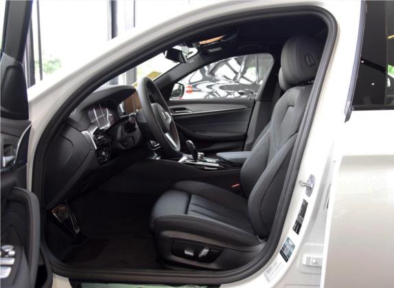 宝马5系(进口) 2019款 改款 525i M运动套装 车厢座椅   前排空间