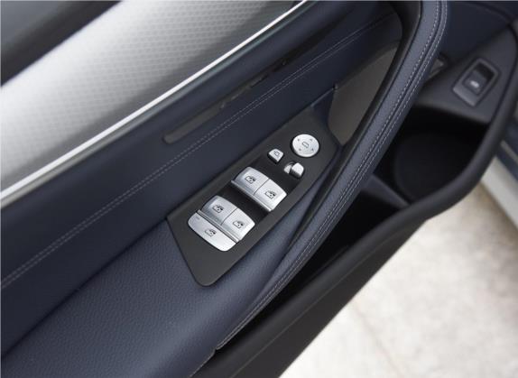 宝马5系(进口) 2020款 530i 风尚版 M运动套装 车厢座椅   门窗控制