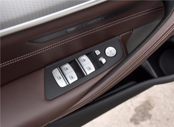 宝马5系(进口) 2020款 540i 风尚版 M运动套装 车厢座椅   门窗控制