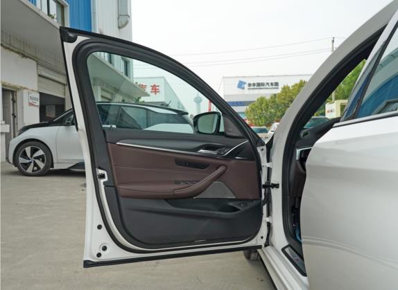 宝马5系(进口) 2021款 540i 风尚版 M运动套装 车厢座椅   前门板
