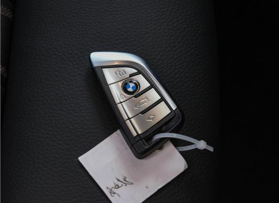 宝马5系(进口) 2022款 530i 风尚版 M运动套装 其他细节类   钥匙