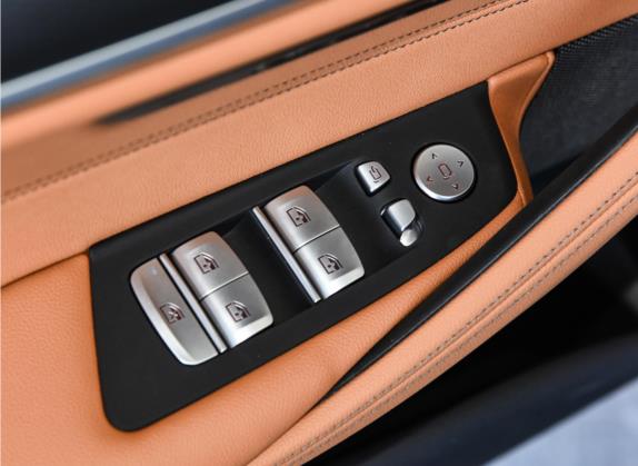 宝马5系(进口) 2022款 改款 525i M运动套装 车厢座椅   门窗控制