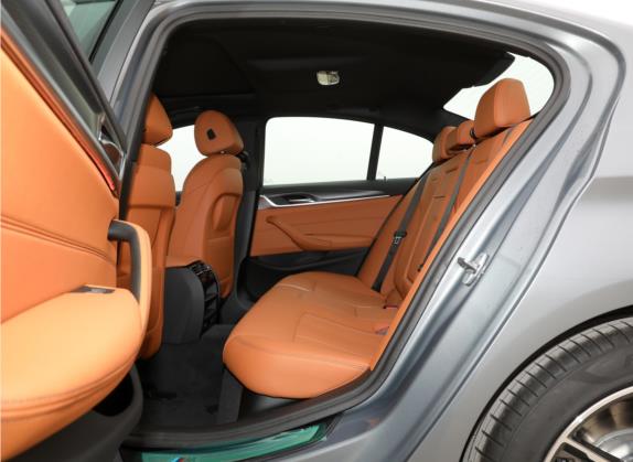 宝马5系(进口) 2022款 改款二 525i M运动套装 车厢座椅   后排空间
