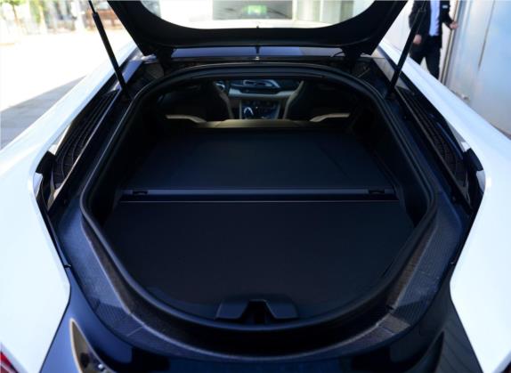 宝马i8 2014款 标准型 车厢座椅   后备厢