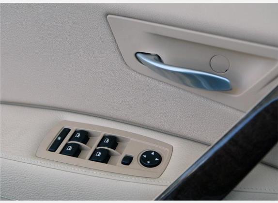 宝马X3(进口) 2006款 2.5i 车厢座椅   门窗控制