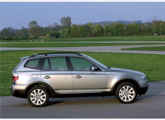 宝马X3(进口) 2006款 xDrive30i 外观   正侧