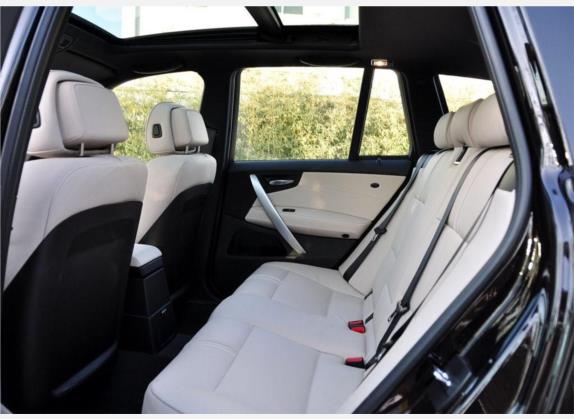 宝马X3(进口) 2010款 xDrive30i探索版 车厢座椅   后排空间