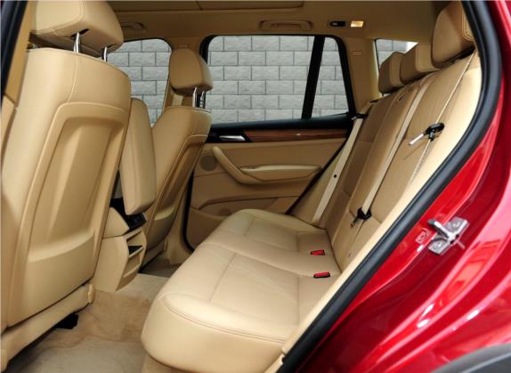 宝马X3(进口) 2011款 xDrive35i 豪华型 车厢座椅   后排空间