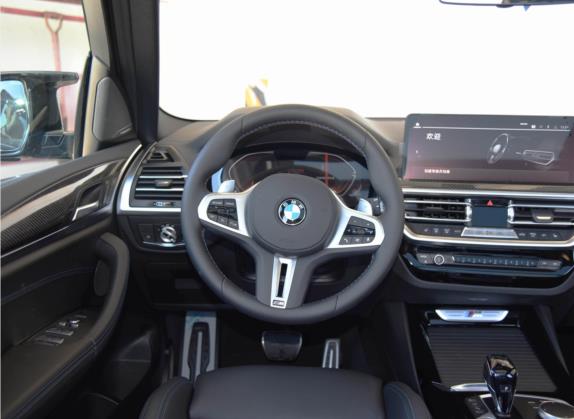 宝马X3(进口) 2022款 M40i 中控类   驾驶位
