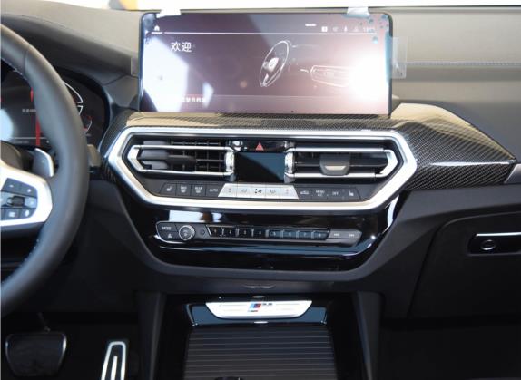 宝马X3(进口) 2022款 M40i 中控类   中控台