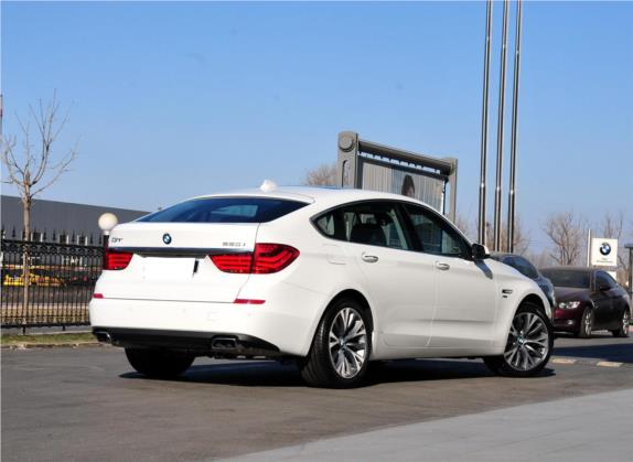 宝马5系GT 2010款 550i xDrive 外观   斜后
