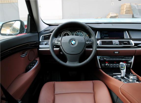 宝马5系GT 2013款 535i 典雅型 中控类   驾驶位