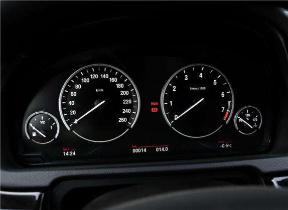 宝马5系GT 2013款 535i 典雅型 中控类   仪表盘