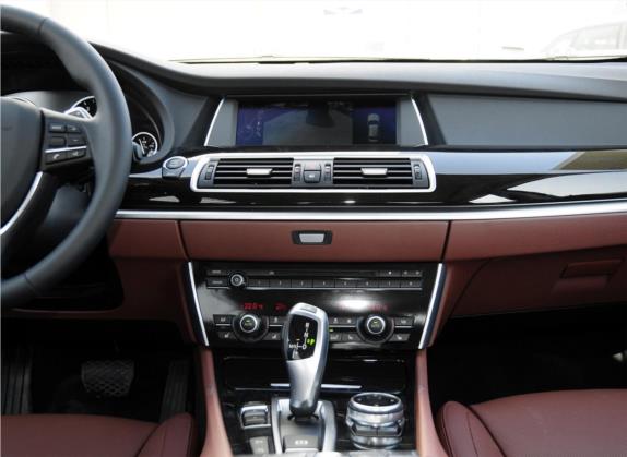 宝马5系GT 2014款 535i xDrive 中控类   中控台
