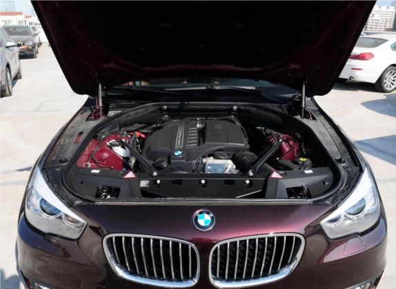 宝马5系GT 2014款 535i 领先型 其他细节类   发动机舱