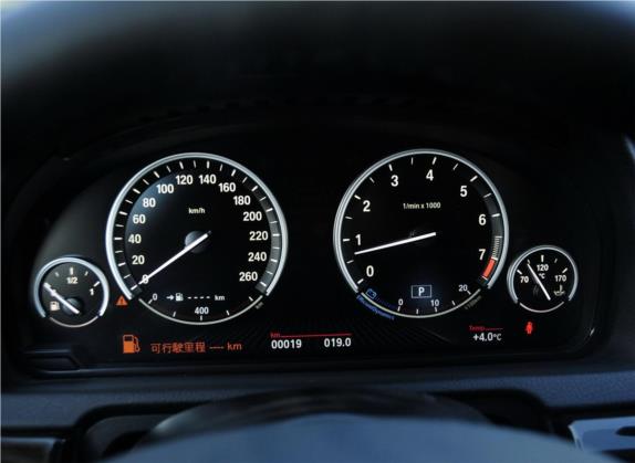 宝马5系GT 2014款 535i 豪华型 中控类   仪表盘