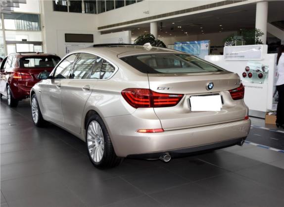 宝马5系GT 2015款 535i 领先型 外观   斜后