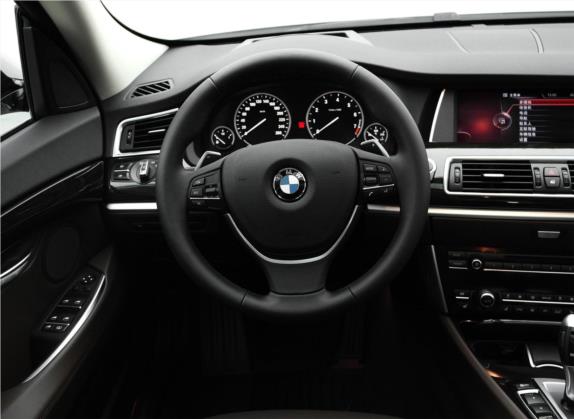宝马5系GT 2015款 535i 豪华型 中控类   驾驶位