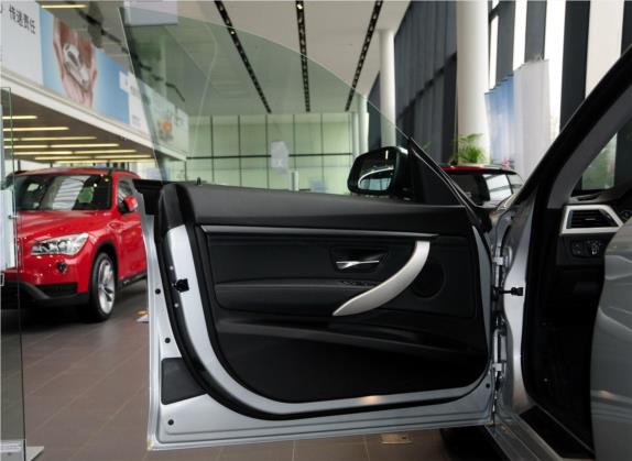 宝马3系GT 2013款 320i 领先型 车厢座椅   前门板