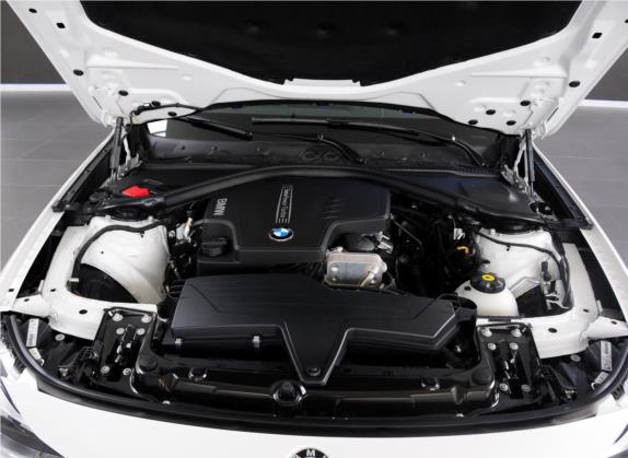 宝马3系GT 2013款 320i 风尚设计套装 其他细节类   发动机舱
