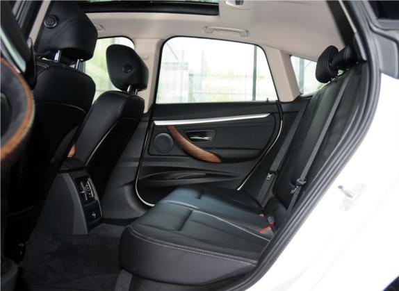 宝马3系GT 2013款 320i 风尚设计套装 车厢座椅   后排空间