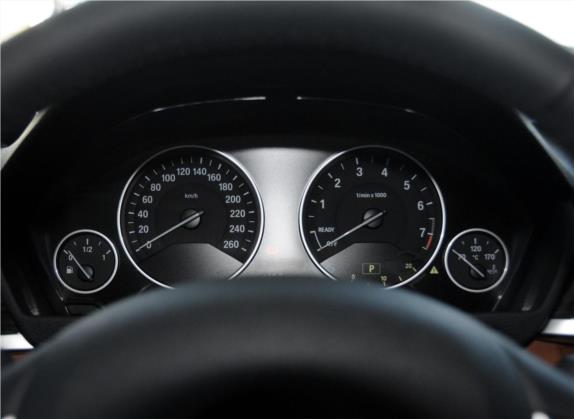 宝马3系GT 2014款 320i 设计套装型 中控类   仪表盘