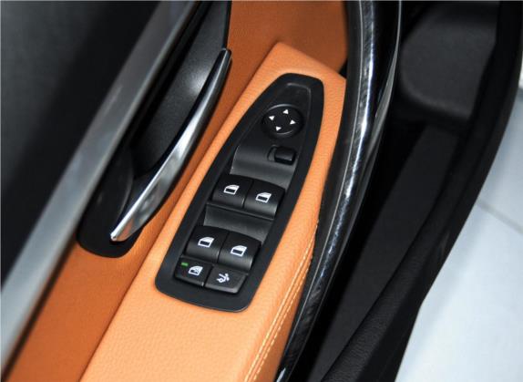 宝马3系GT 2014款 320i 设计套装型 车厢座椅   门窗控制