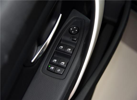 宝马3系GT 2014款 320i 领先型 车厢座椅   门窗控制
