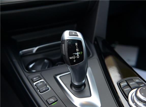 宝马3系GT 2016款 320i 设计套装型 中控类   挡把