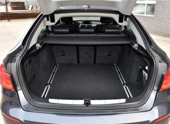 宝马3系GT 2018款 320i 时尚型 车厢座椅   后备厢