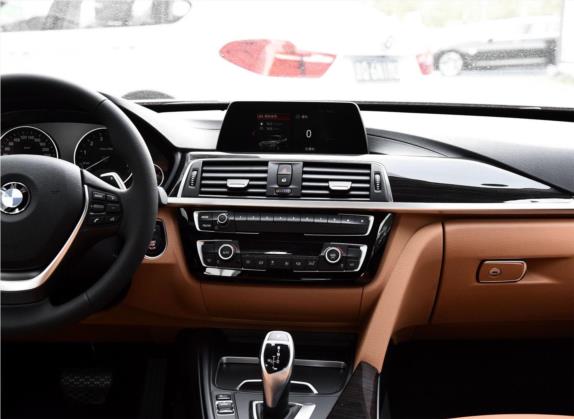 宝马3系GT 2018款 320i 豪华设计套装 中控类   中控台
