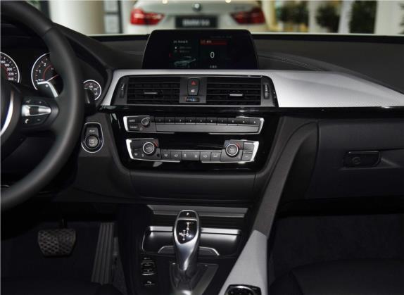 宝马3系GT 2018款 320i M运动型 中控类   中控台