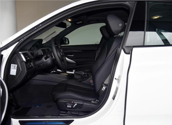 宝马3系GT 2018款 320i M运动型 车厢座椅   前排空间