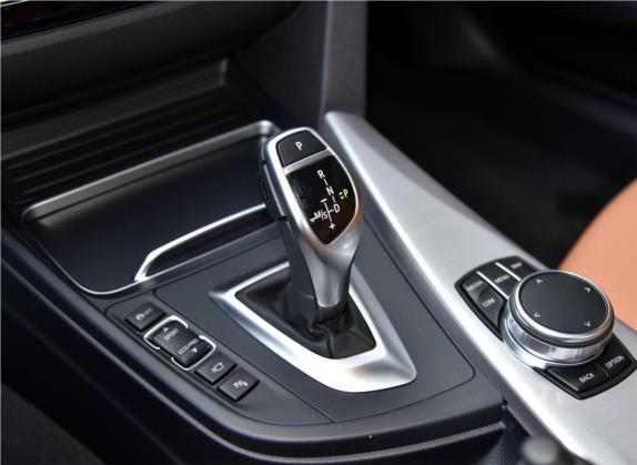 宝马3系GT 2018款 330i xDrive M运动型 中控类   挡把
