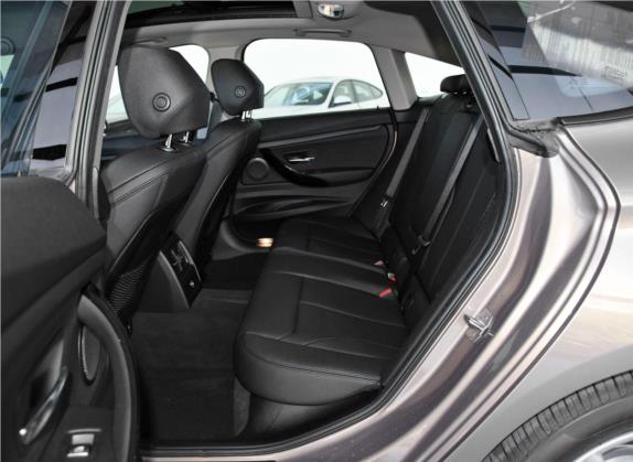 宝马3系GT 2019款 320i 时尚型 车厢座椅   后排空间