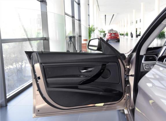 宝马3系GT 2019款 320i 时尚型 车厢座椅   前门板
