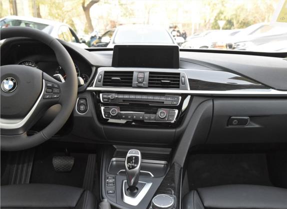 宝马3系GT 2019款 320i 豪华设计套装 中控类   中控台