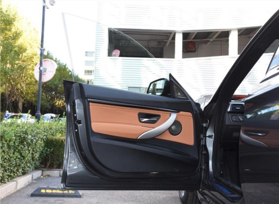 宝马3系GT 2019款 320i M运动型 车厢座椅   前门板