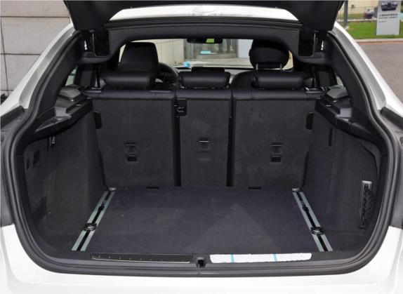 宝马3系GT 2019款 320i M运动套装 车厢座椅   后备厢
