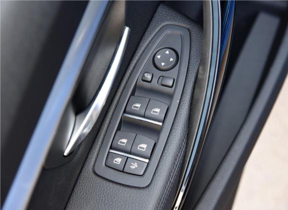 宝马3系GT 2019款  320i M运动曜夜版 车厢座椅   门窗控制