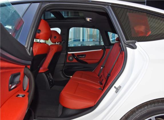 宝马3系GT 2019款  330i xDrive M运动曜夜版 车厢座椅   后排空间