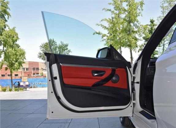 宝马3系GT 2019款  330i xDrive M运动曜夜版 车厢座椅   前门板