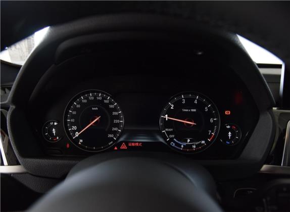 宝马3系GT 2020款 320i M运动套装 中控类   仪表盘