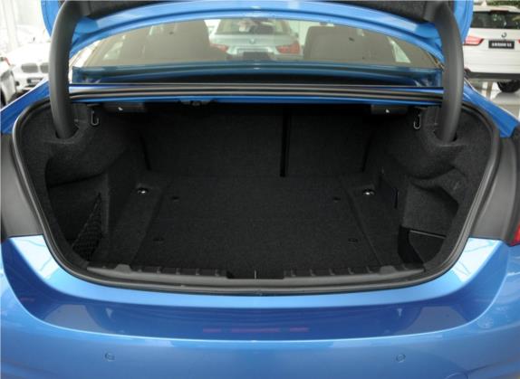 宝马4系 2014款 428i xDrive运动设计套装 车厢座椅   后备厢