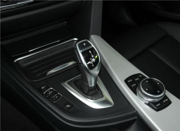 宝马4系 2014款 428i xDrive运动设计套装 中控类   挡把